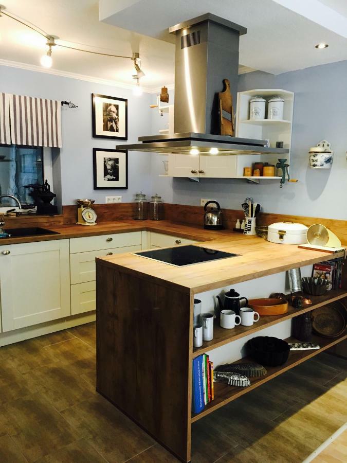 Gaestehaus Sellemols Ferienwohnung Korbmacher Heuchelheim-Klingen Zewnętrze zdjęcie